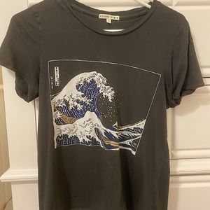Urban Outfitter Wave Tee